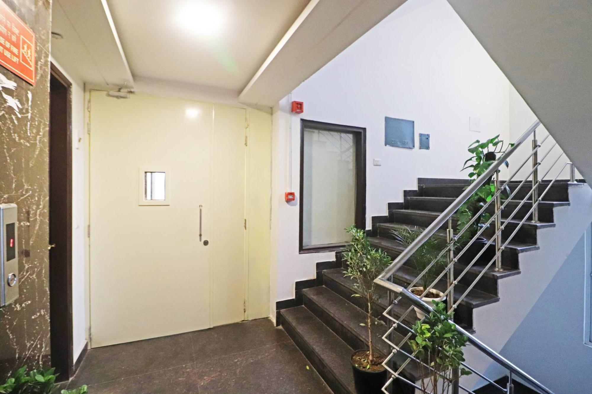 Hotel Mayda Prime Near Delhi Airport Nova Deli Exterior foto